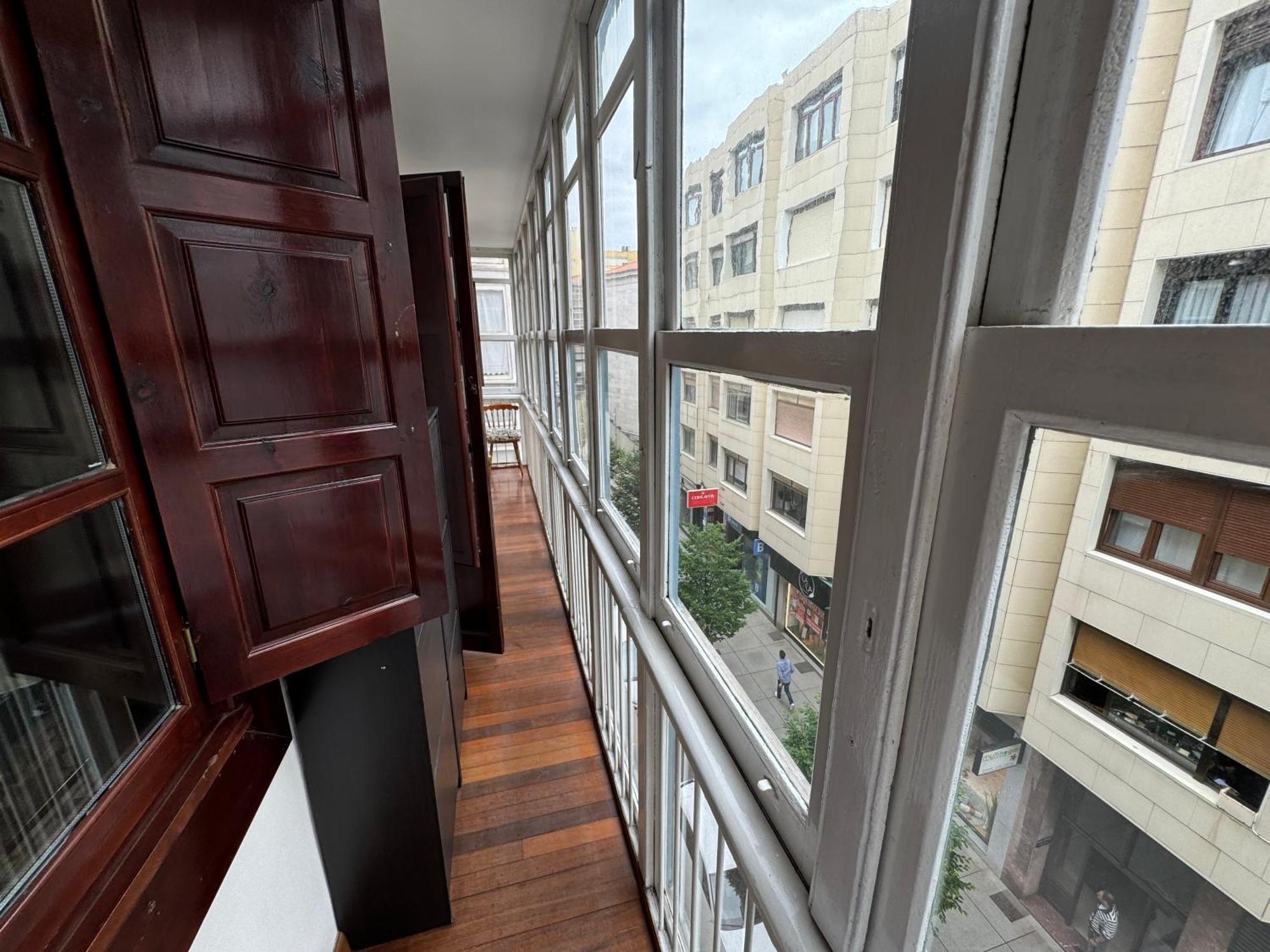 Apartamento Amplio Apto A 2 Min Ayuntamiento *